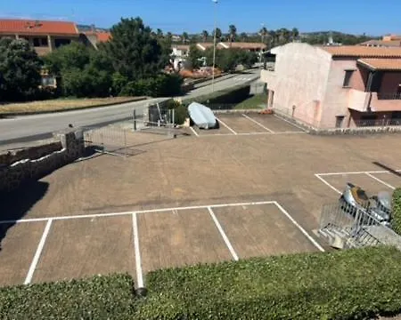 Ampio E Pregevole Bilocale Con Giardino Privato A 200 Mt Dalla * Palau