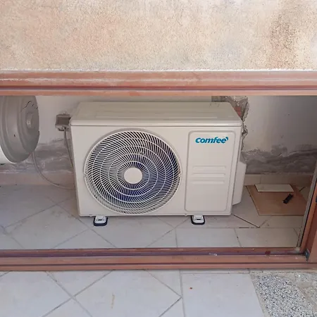 Ampio E Pregevole Bilocale Con Giardino Privato A 200 Mt Dalla * Палау