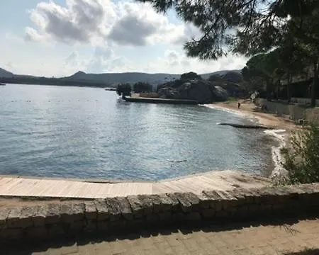 Διαμέρισμα Ampio E Pregevole Bilocale Con Giardino Privato A 200 Mt Dalla